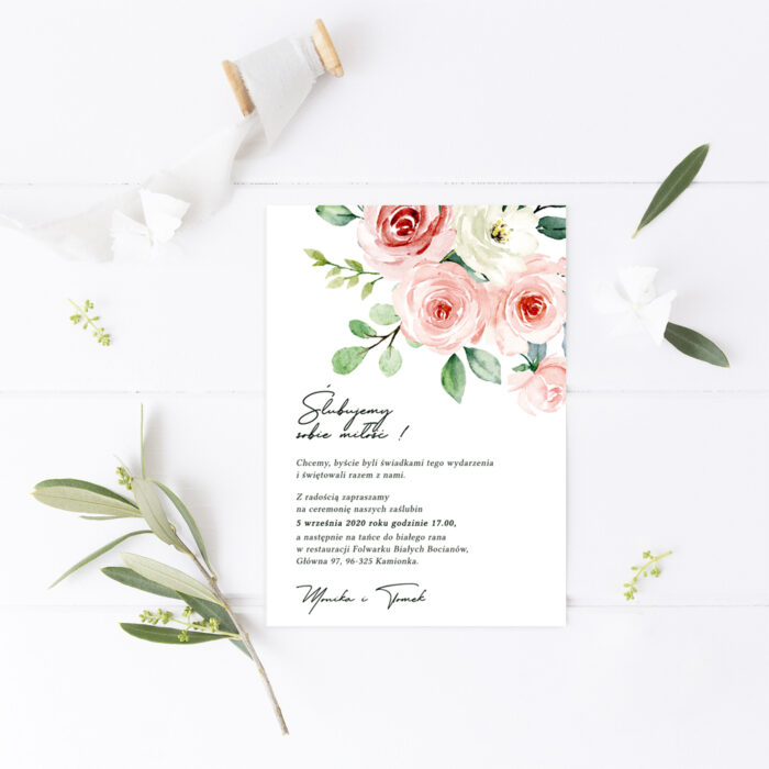 pastelowe zaproszenia ślubne z motywem róż malowanych akwarelami
